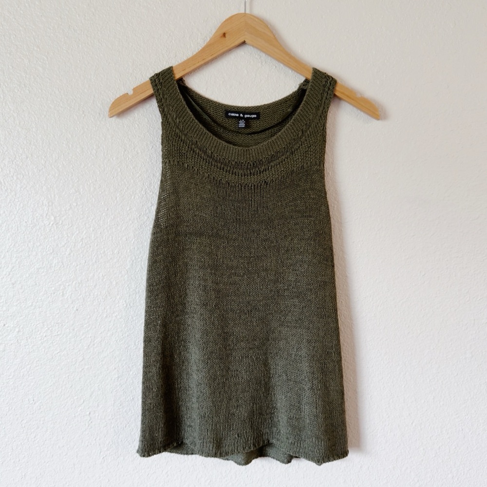Cable & Gauge Olive Knit Sweater Tank Top size L Fall Neutral Layering